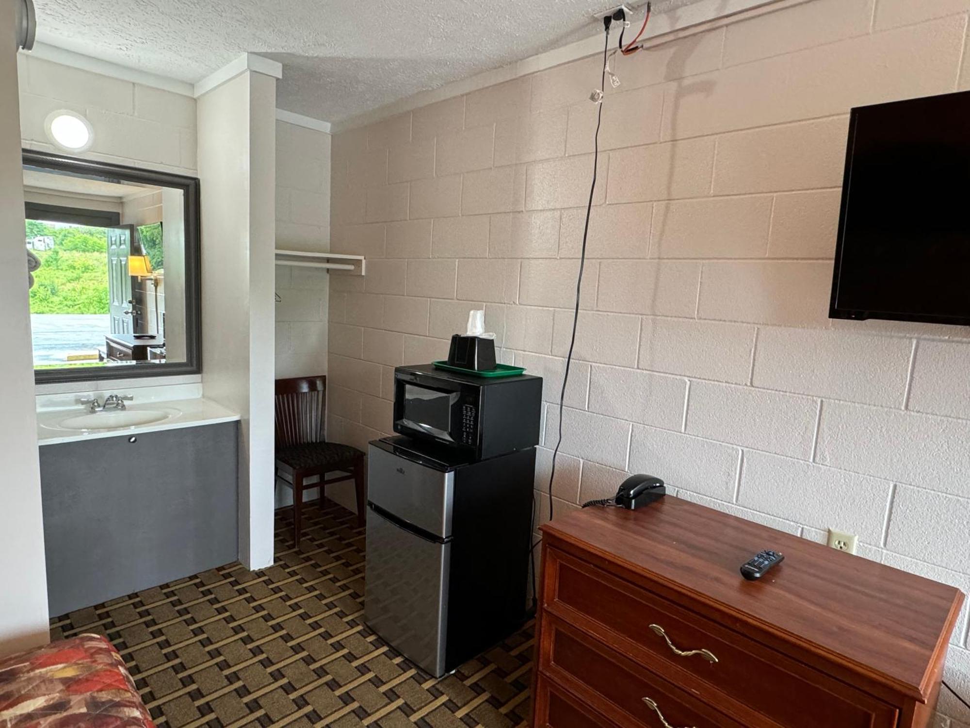 Economy Inn Crossville Ngoại thất bức ảnh