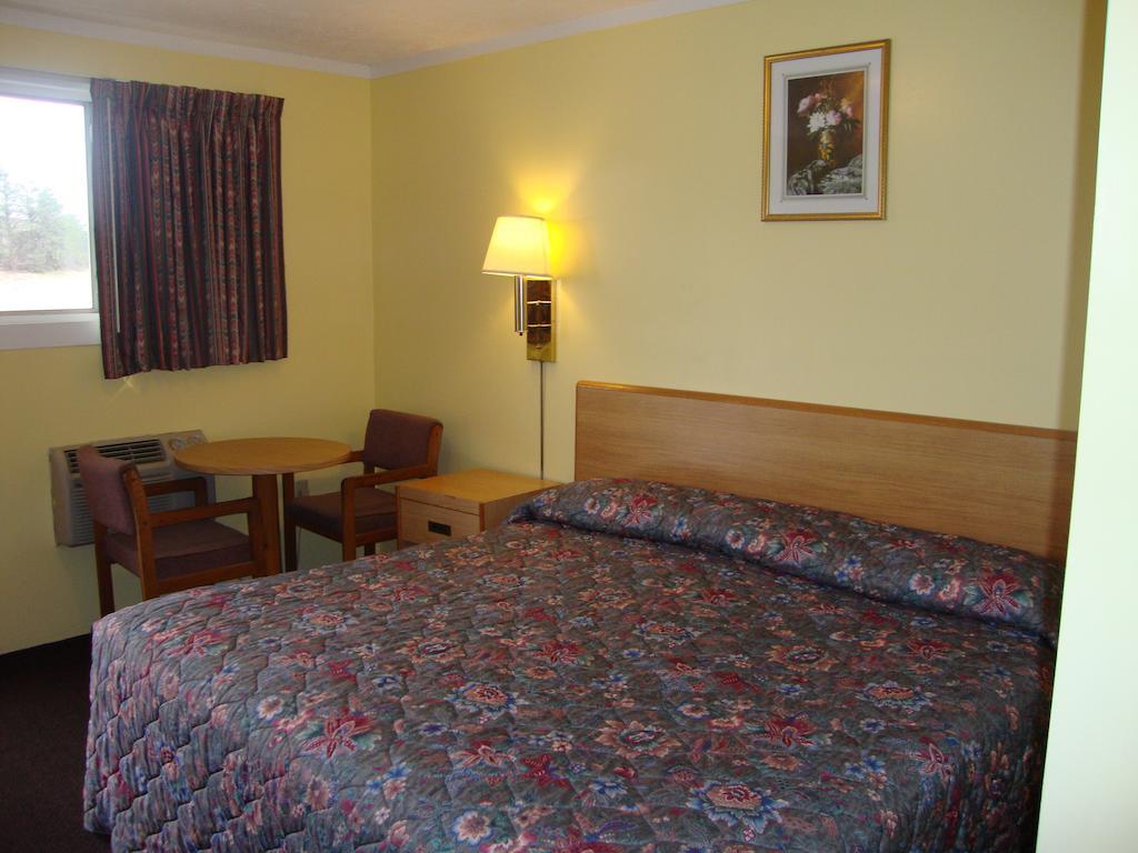 Economy Inn Crossville Phòng bức ảnh